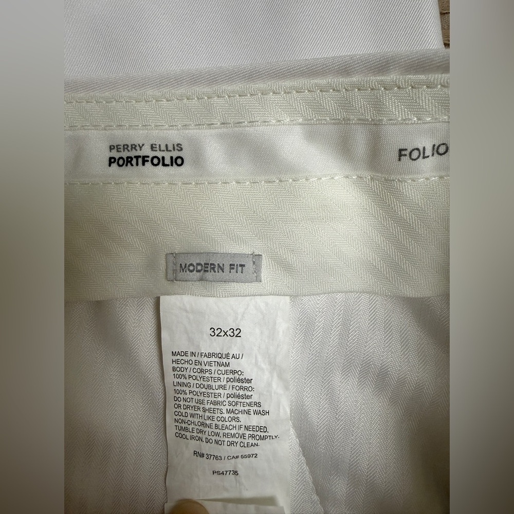 Perry Ellis Classic White Trousers - Picture 3 of 3